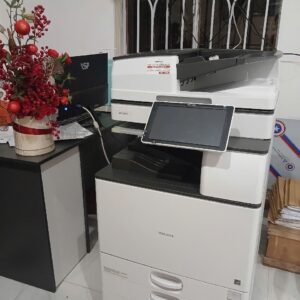z6704379989665 aadca7b94a74709e3e01d2aadab04036