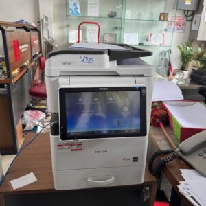z6704386588854 c909e41800064e09c37bd683cf580de1
