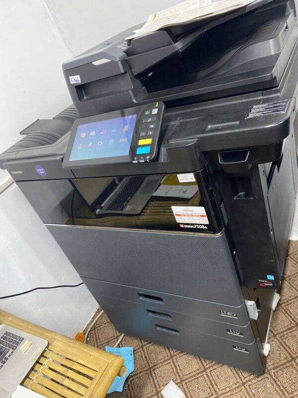 z6704501540943 1b8bd17b7971ad96d4de1ae023795158
