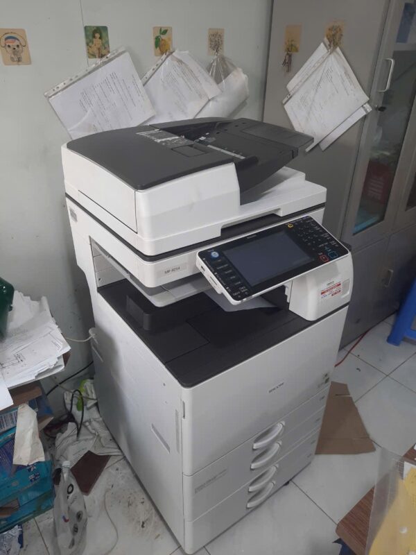 z6704663120936 6b1fd45510f109c443f8bf309261b0a4